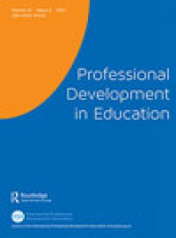 Professional Development In Education杂志